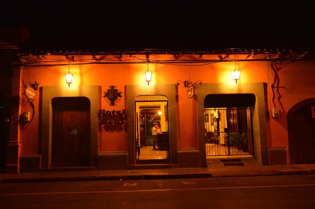 Hotel Real León Esterno foto